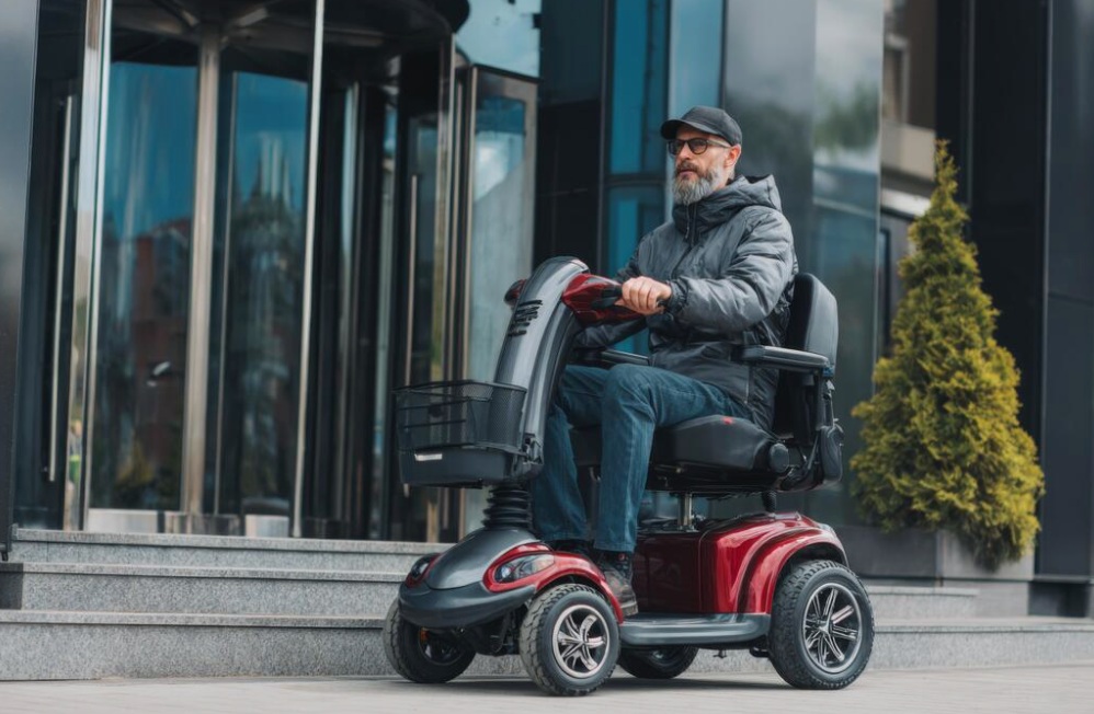 Scootmobiel Leasen of Kopen: Wat Past Beter Bij Jou?
